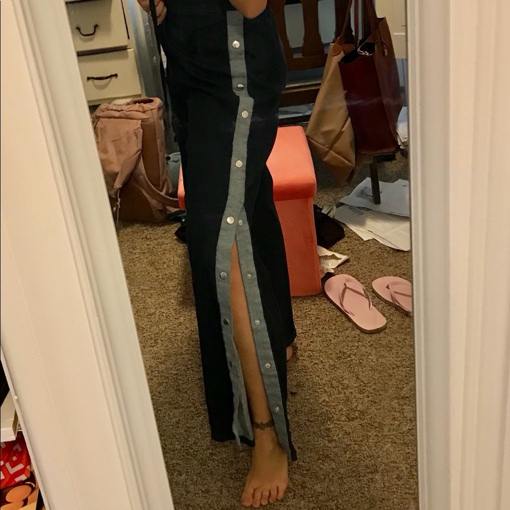 JASPAL Elastic waist button split denim pants